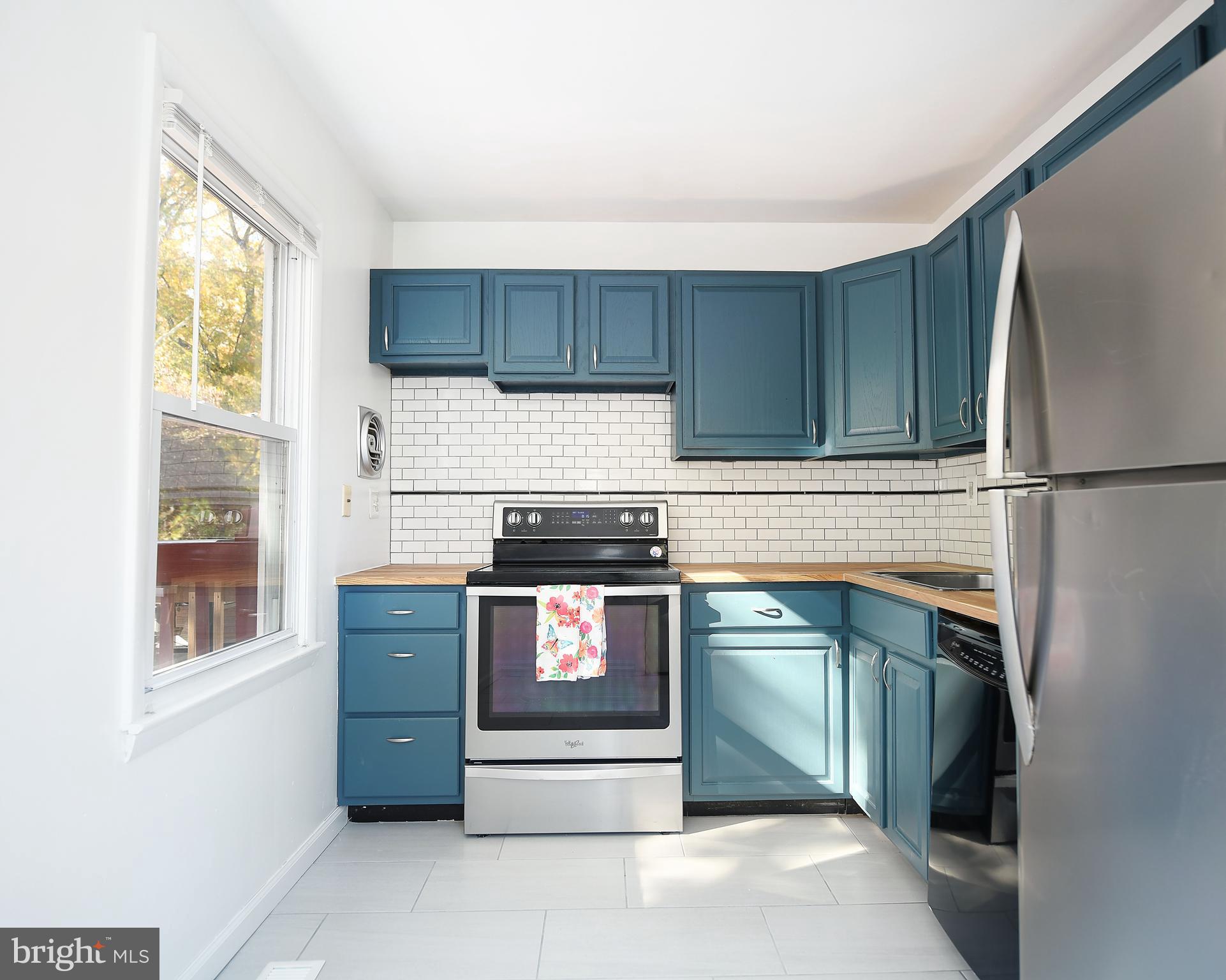 3443 Santee Road Baltimore, MD 21236 - Photo 12 of 35