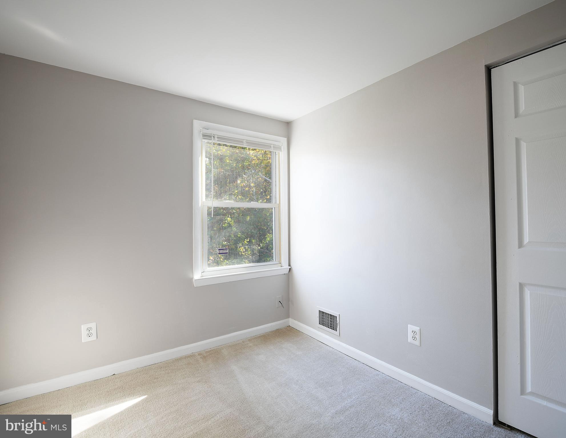 3443 Santee Road Baltimore, MD 21236 - Photo 19 of 35