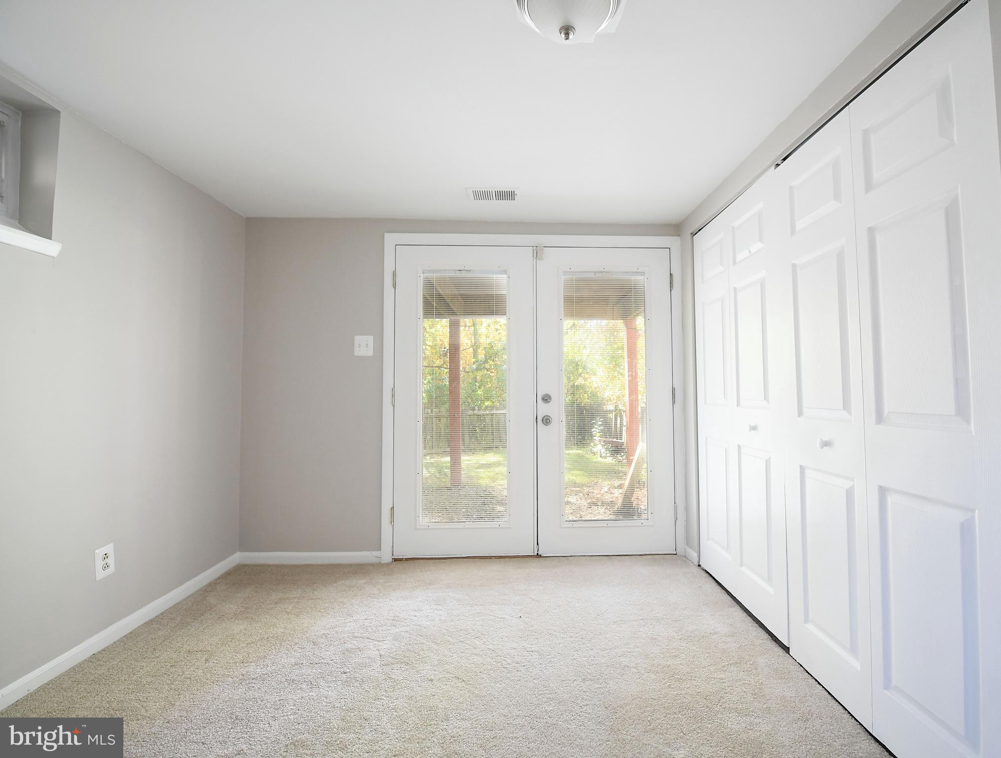 3443 Santee Road Baltimore, MD 21236 - Photo 24 of 35