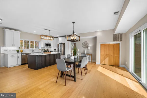 $724,900 | 7312 Falmouth Street, Springfield, VA 22150