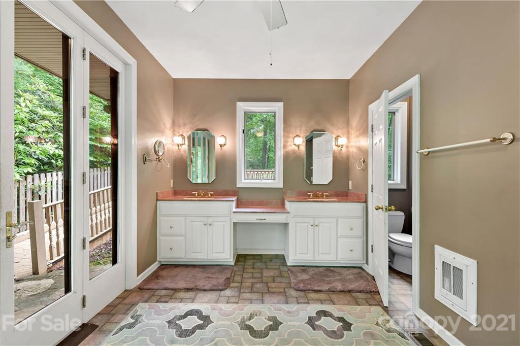 741 Honeycutt Road Marion, NC 28752 - Photo 14 of 27 Gallery Image 14