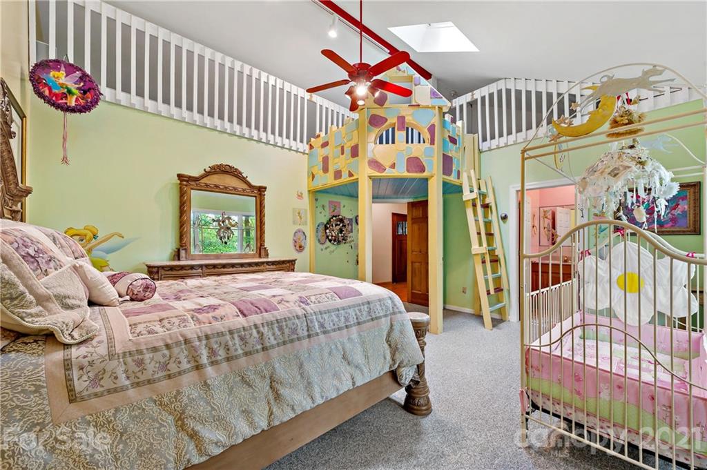 741 Honeycutt Road Marion, NC 28752 - Photo 16 of 27 Gallery Image 16