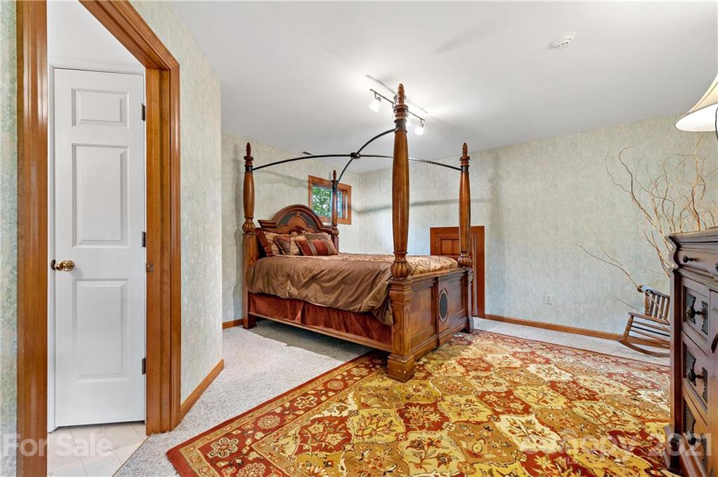 741 Honeycutt Road Marion, NC 28752 - Photo 19 of 27 Gallery Image 19