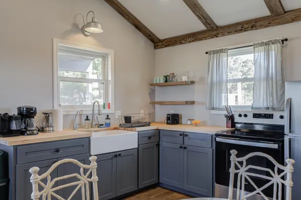 $1,450,000 | 9009 County Road 7500, Wolfforth, TX 79382