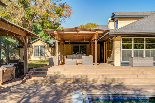 $1,450,000 | 9009 County Road 7500, Wolfforth, TX 79382