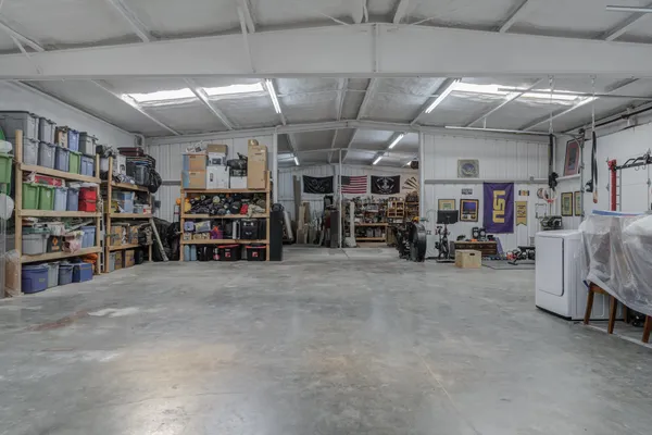 $1,450,000 | 9009 County Road 7500, Wolfforth, TX 79382