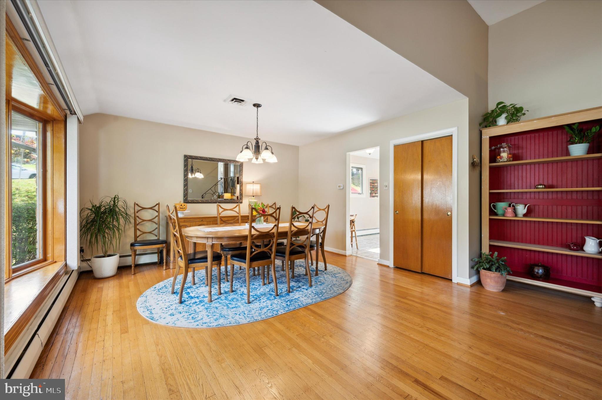 300 North Malin Road Broomall, PA 19008 - Photo 6 of 18