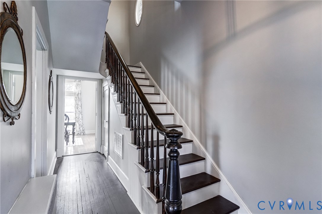 418 4th Street West Point, VA 23181 - Photo 5 of 36 a view of an entryway with wooden floor