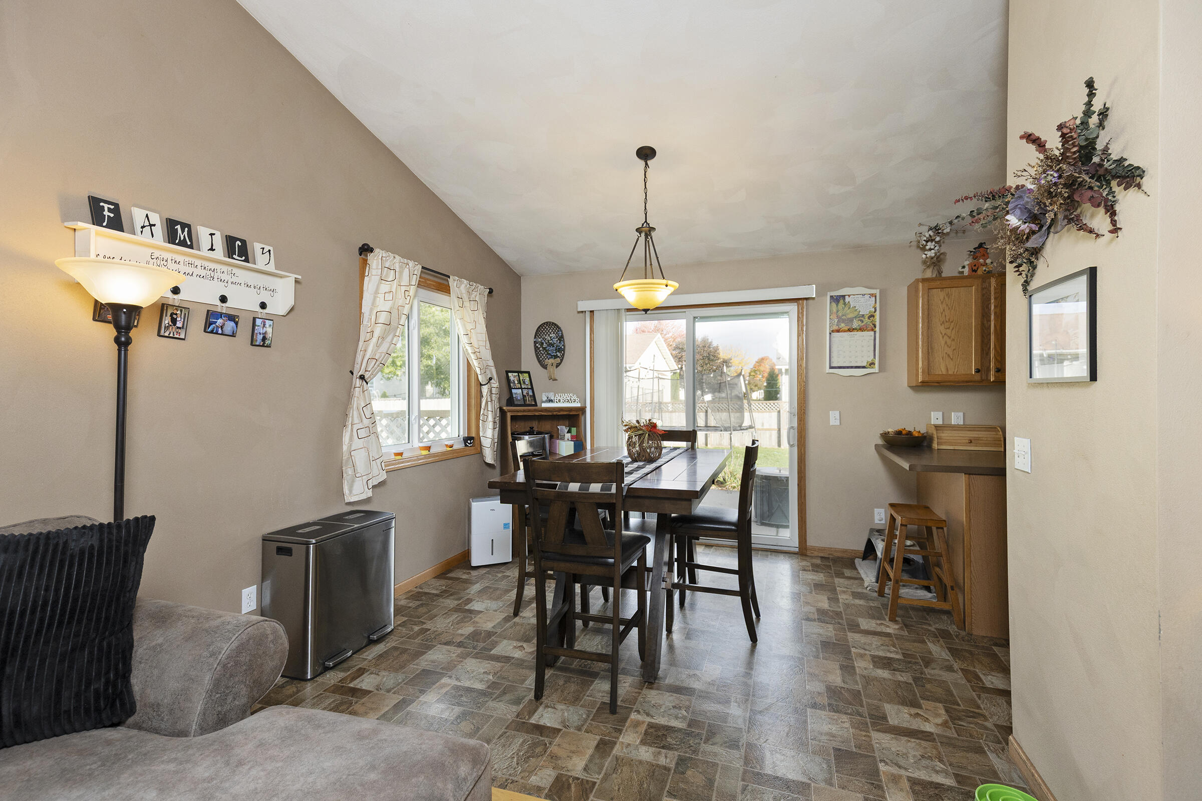 1526 Radhika Street Fort Atkinson, WI 53538 - Photo 10 of 41 1526_021