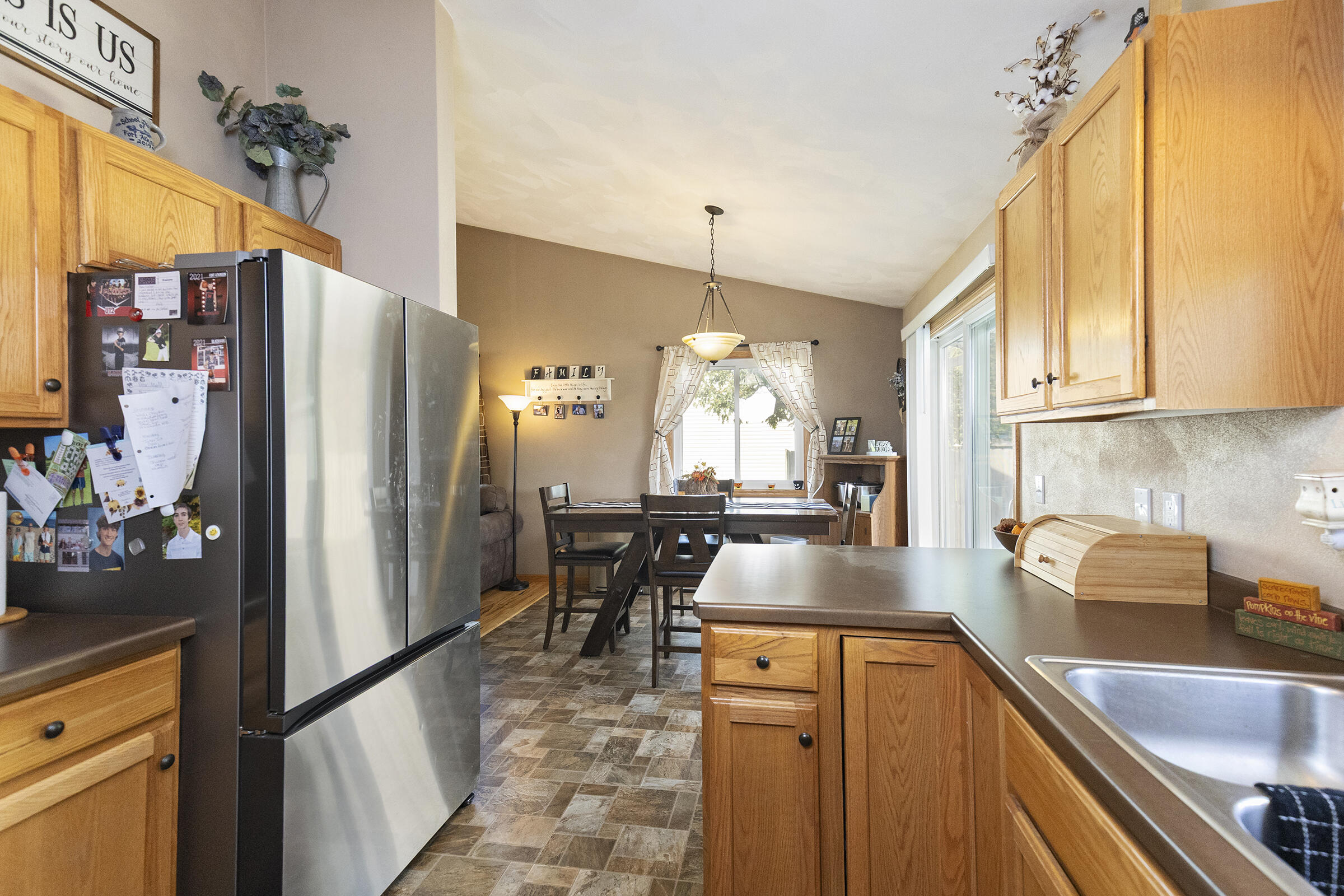 1526 Radhika Street Fort Atkinson, WI 53538 - Photo 12 of 41 1526_023