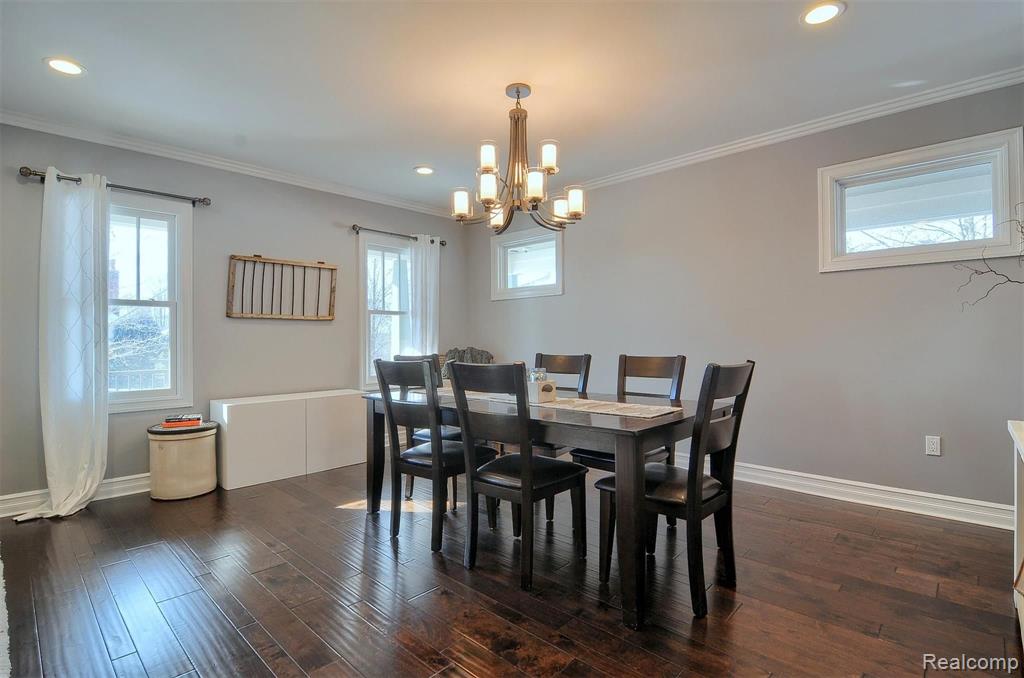354 Olivewood Court Rochester, MI 48306 - Photo 31 of 77