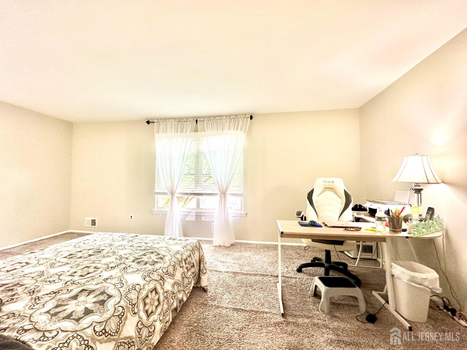 41 Brookview Circle Jamesburg, NJ 08831 - Photo 22 of 38 a workspace with a window