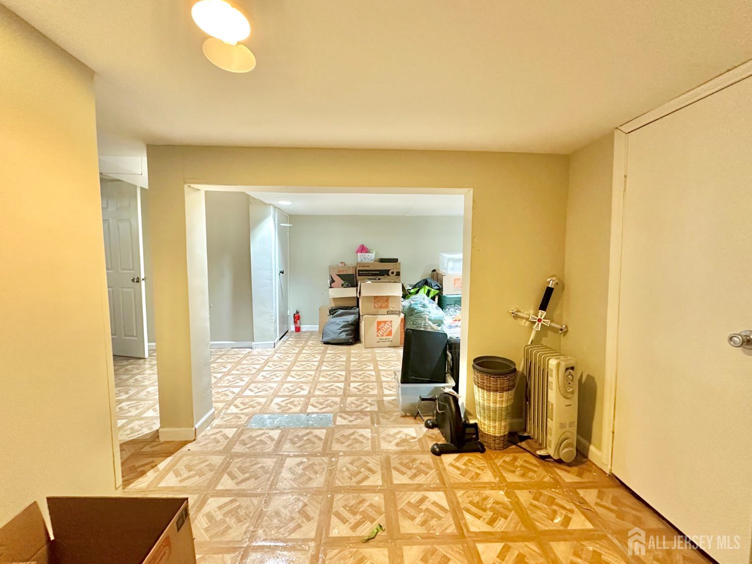 41 Brookview Circle Jamesburg, NJ 08831 - Photo 35 of 38 a living room with a couch