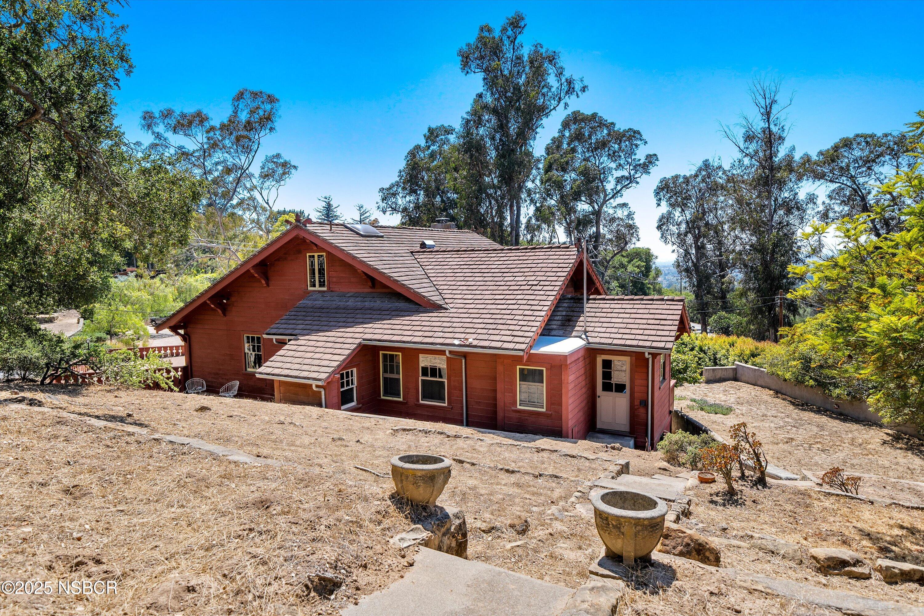 1060 Tremonto Road Santa Barbara, CA 93103 - Photo 48 of 58 Yard/Exterior
