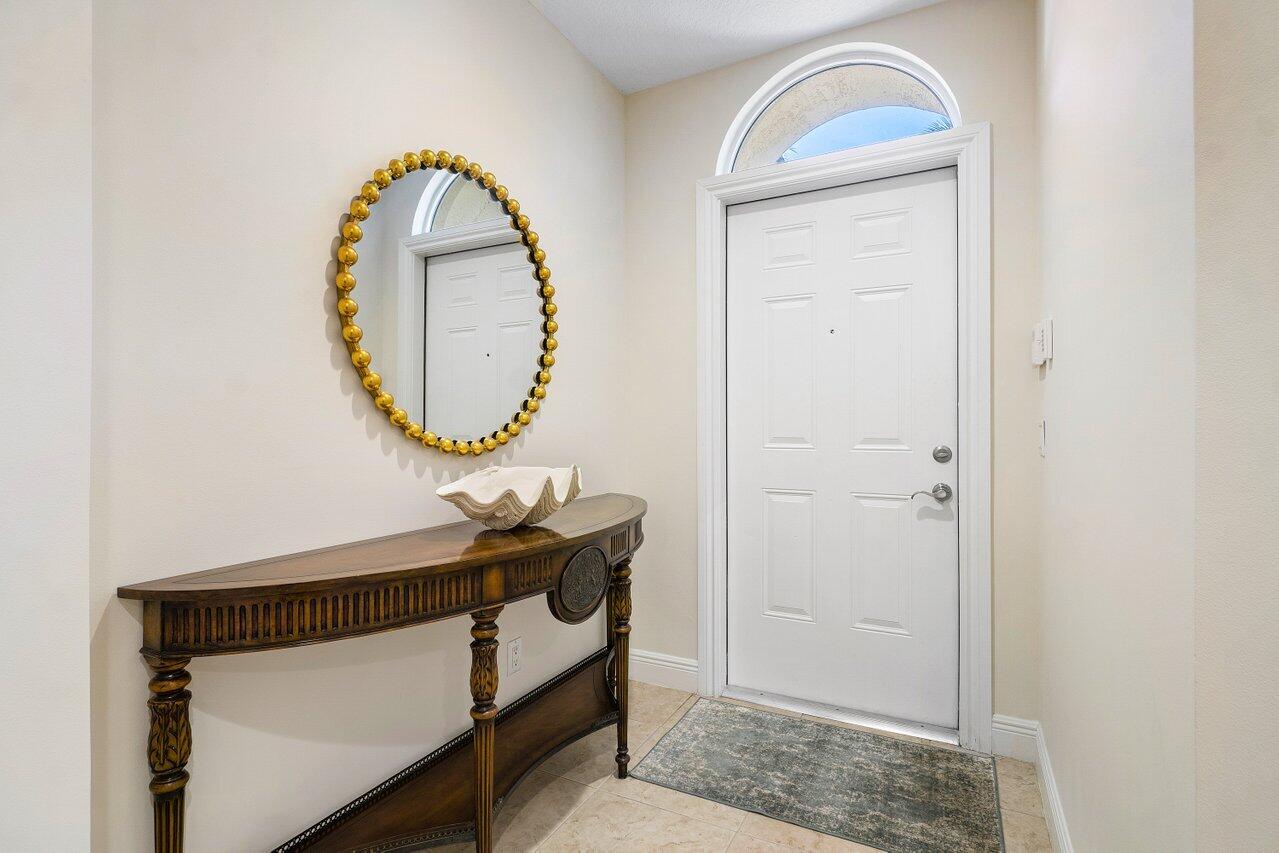 809 Estancia Way Boynton Beach, FL 33435 - Photo 5 of 37 Foyer