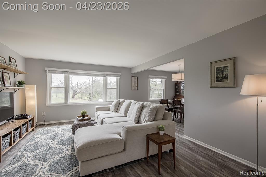 839 Spartan Drive Rochester, MI 48309 - Photo 7 of 52