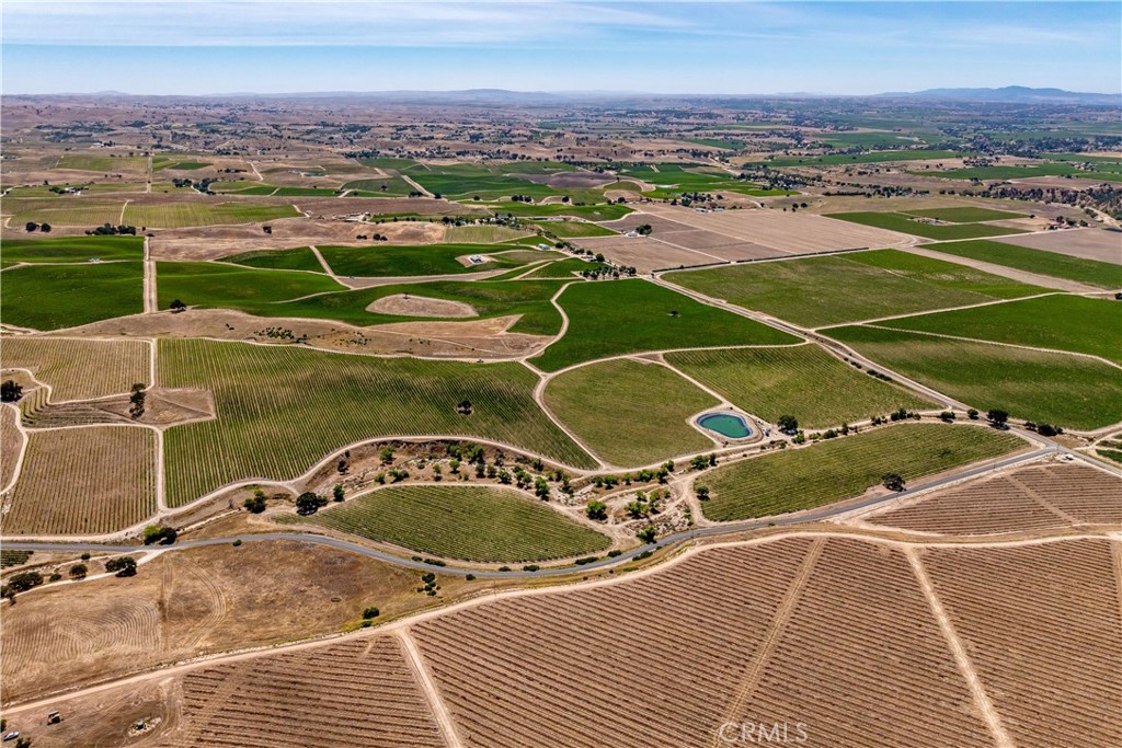 7160 Estrella Road San Miguel, CA 93451 - Photo 9 of 28