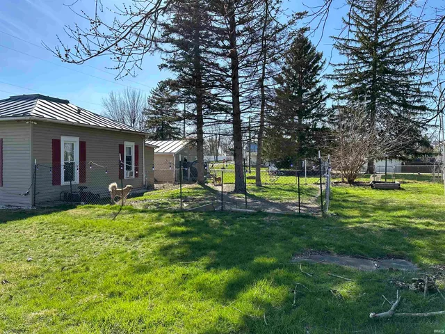 $53,900 | 417 Pierce Street, Ridgeville, IN 47380