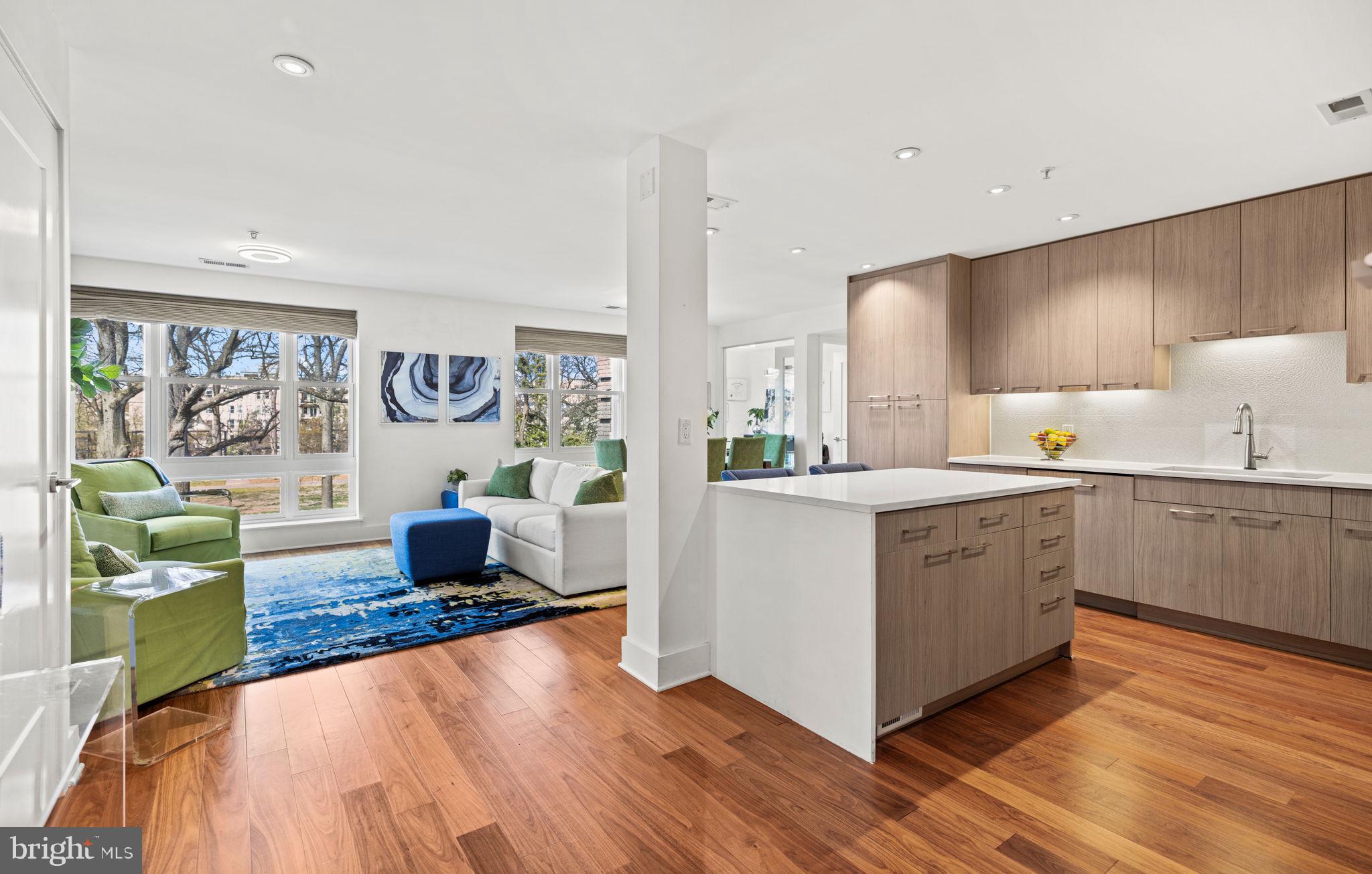 2331 15th Street Northwest, Unit PH01N Washington, DC 20009 - Photo 5 of 92 Open Concept Living at it's Best!