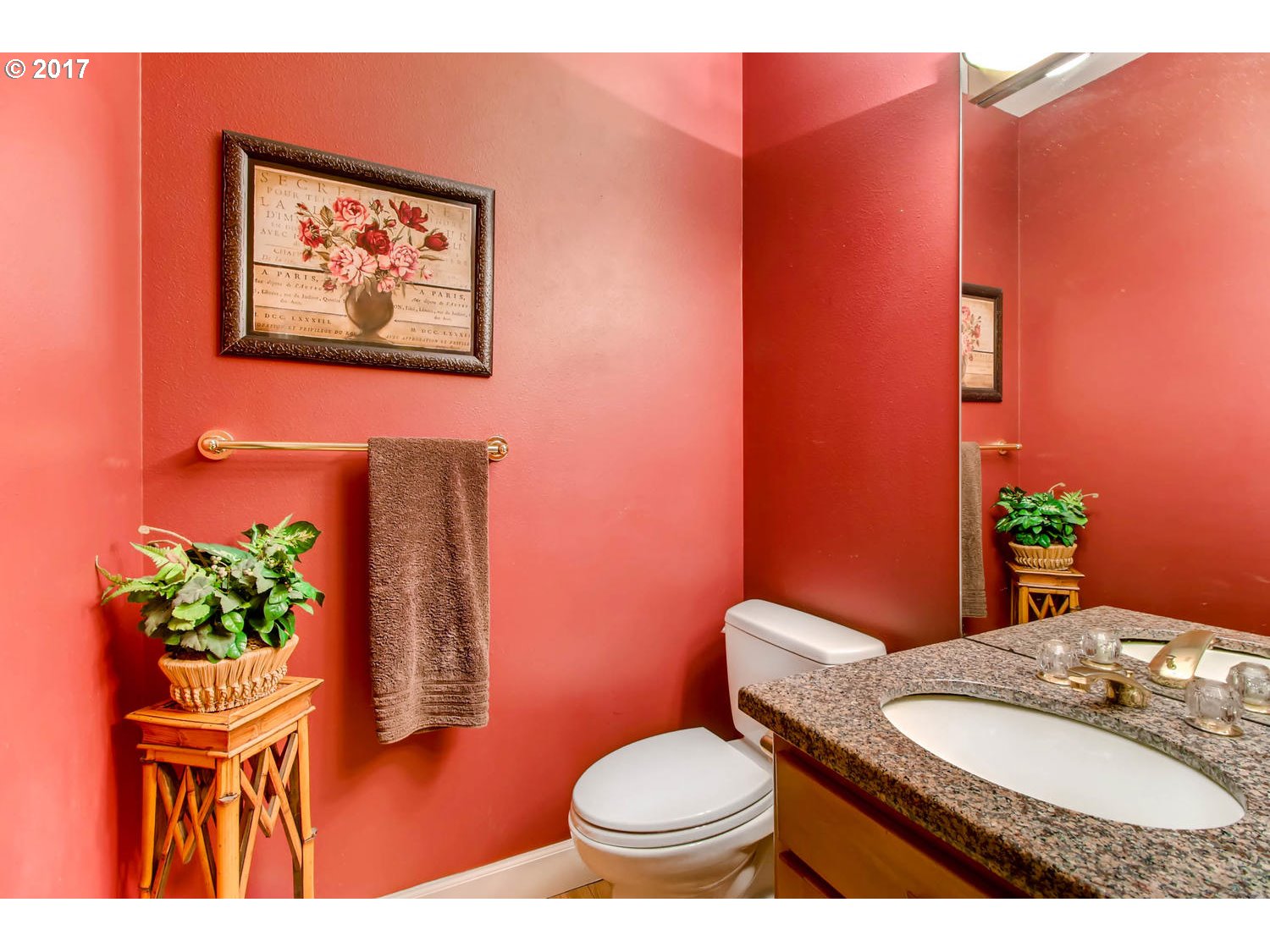 1207 Northwest Mayfield Road Portland, OR 97229 - Photo 17 of 28 Gallery Image 17
