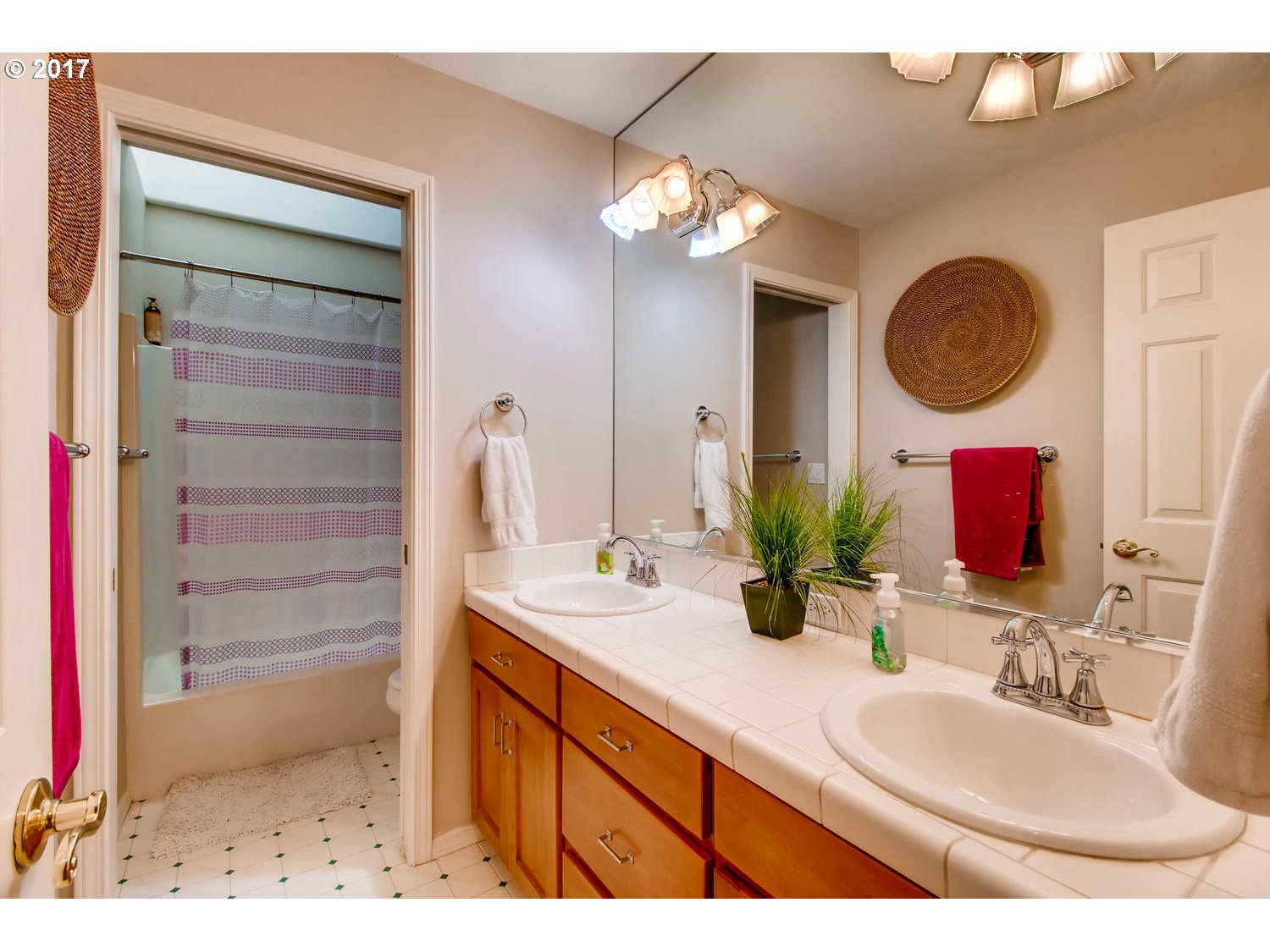 1207 Northwest Mayfield Road Portland, OR 97229 - Photo 18 of 28 Gallery Image 18