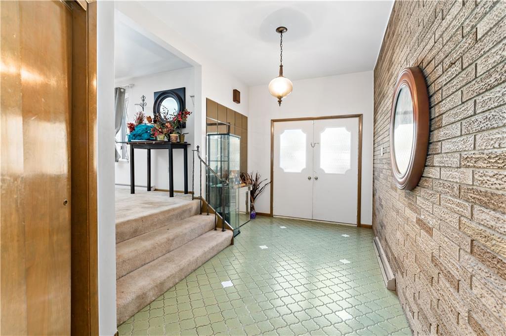 38 May Avenue McKees Rocks, PA 15136 - Photo 2 of 38 a view of a interior of the house
