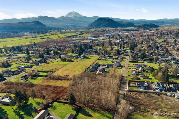 $995,000 | -xx 266th Avenue Southeast, Enumclaw, WA 98022