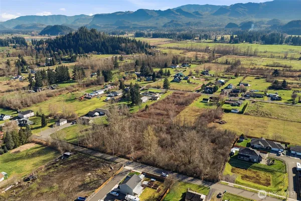 $995,000 | -xx 266th Avenue Southeast, Enumclaw, WA 98022