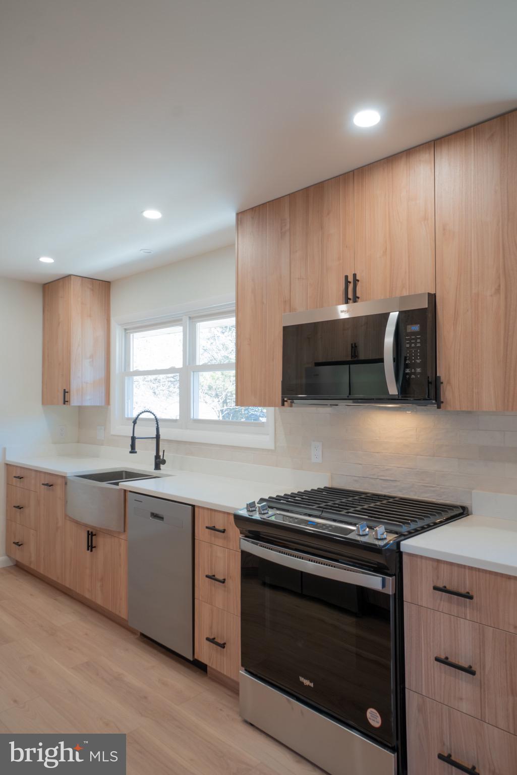 5 Edwards Place Ewing, NJ 08628 - Photo 16 of 42