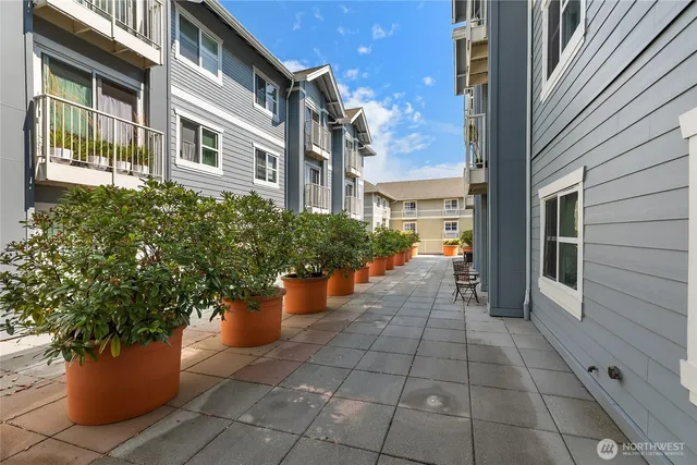 $348,000 | 300 High School Road Northeast, Unit 419, Bainbridge Island, WA 98110