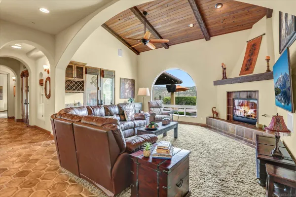 $1,295,000 | 584 South Grade Road, Alpine, CA 91901