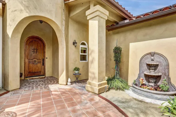 $1,295,000 | 584 South Grade Road, Alpine, CA 91901