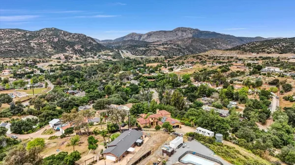 $1,295,000 | 584 South Grade Road, Alpine, CA 91901