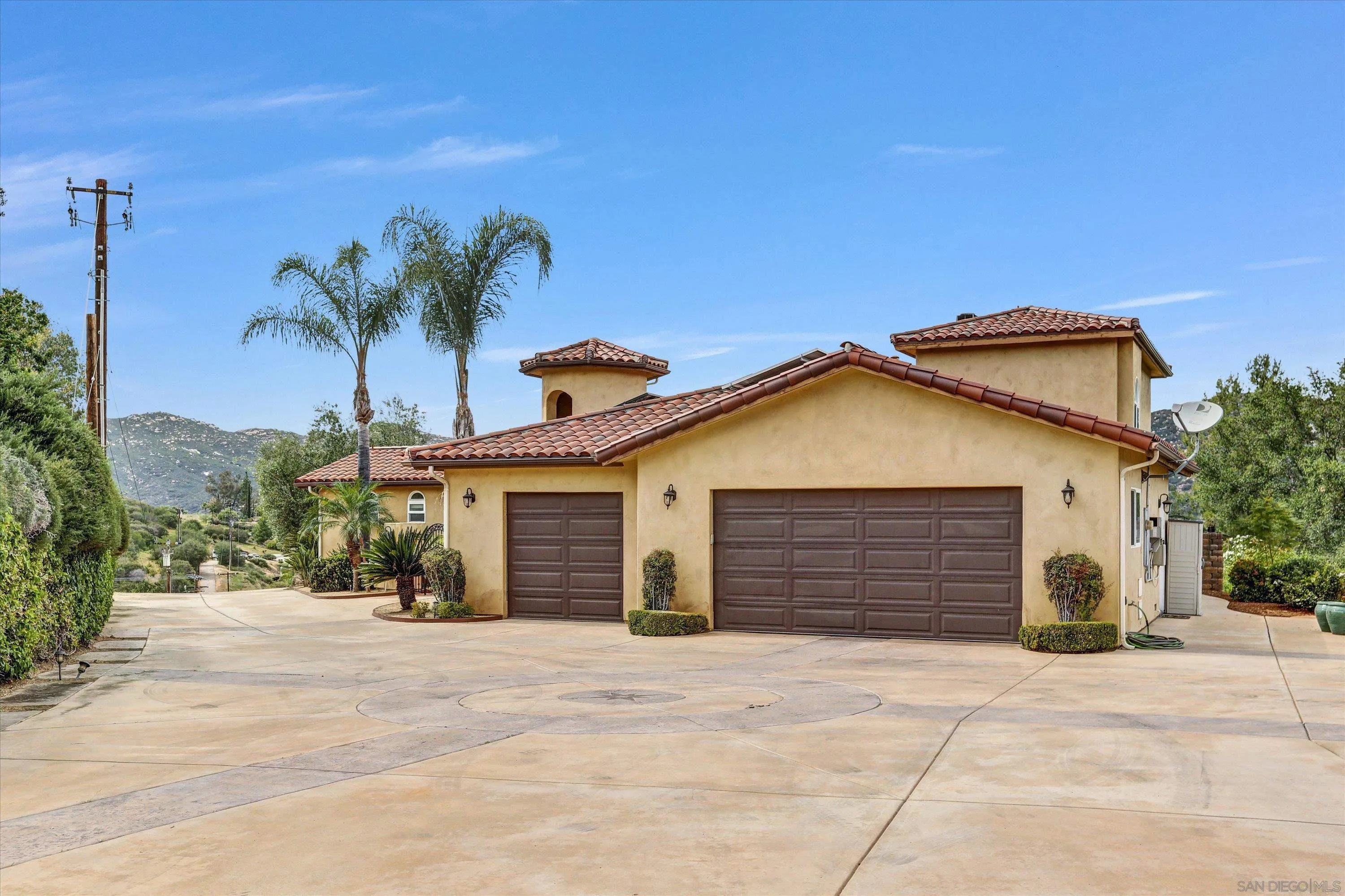 584 South Grade Road Alpine, CA 91901 - Photo 4 of 39