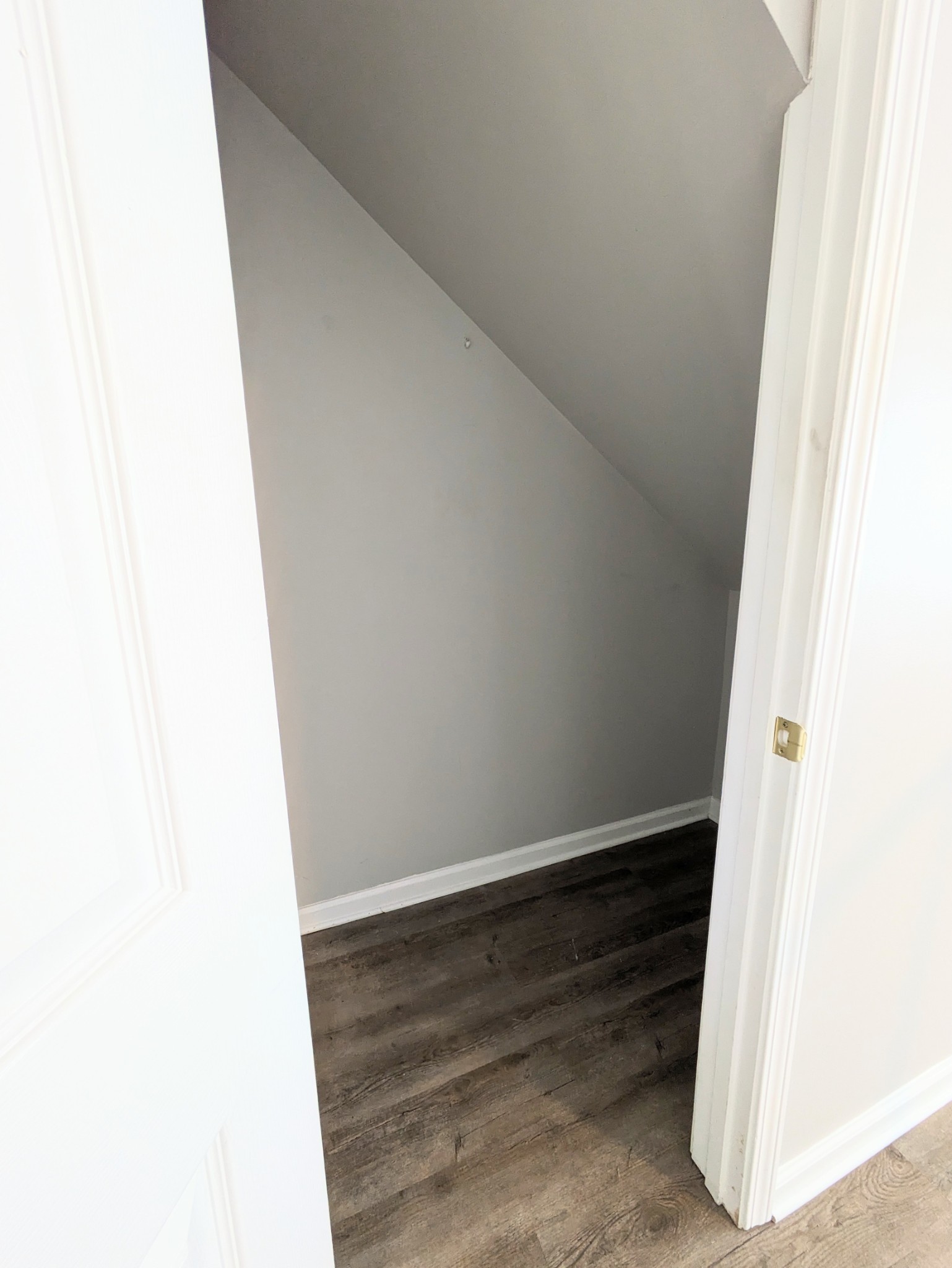 1101 Downs Boulevard, Unit B105 Franklin, TN 37064 - Photo 9 of 44 a view of entryway