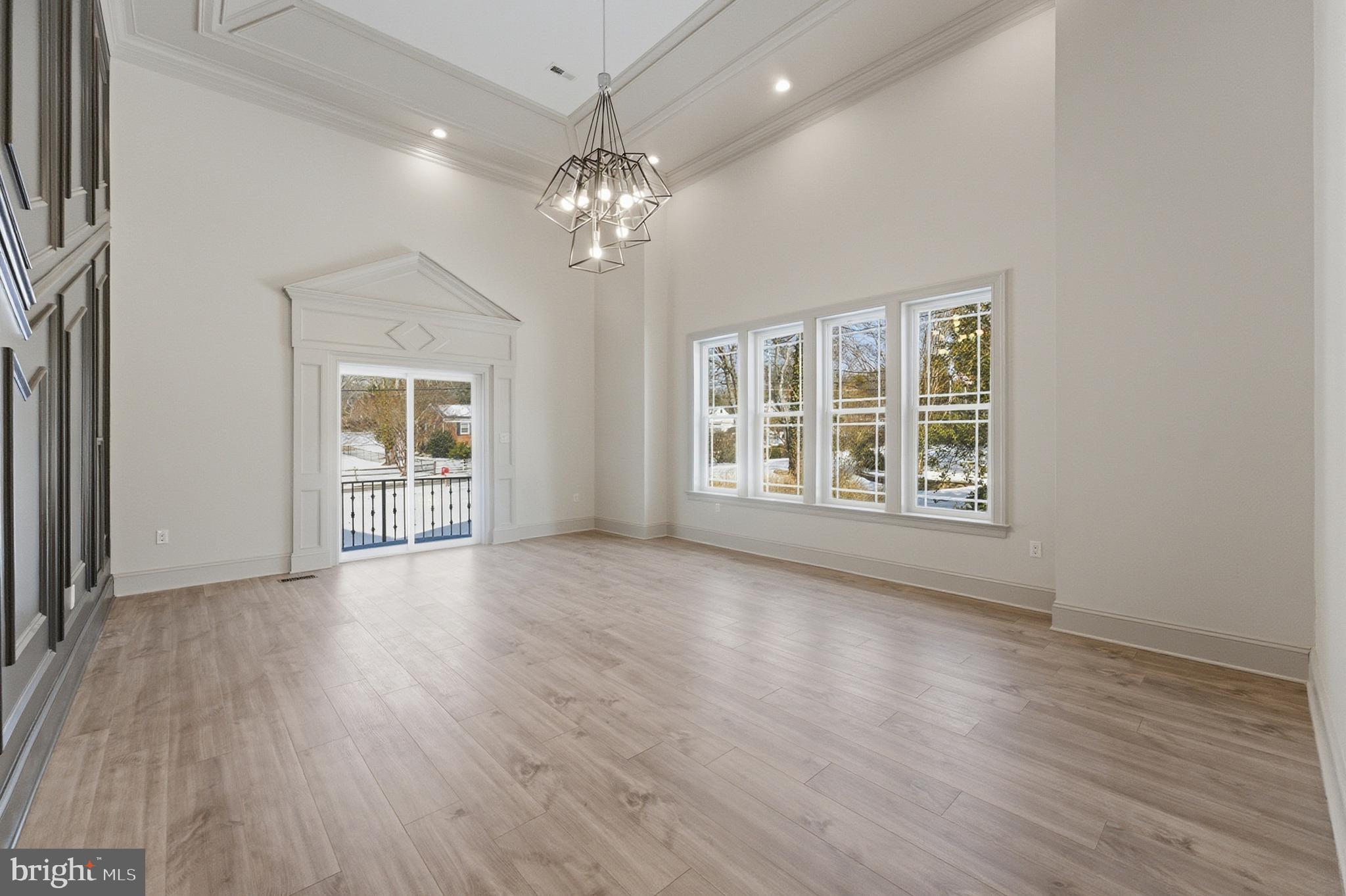 7301 Calvert Street Annandale, VA 22003 - Photo 13 of 106 Living Room