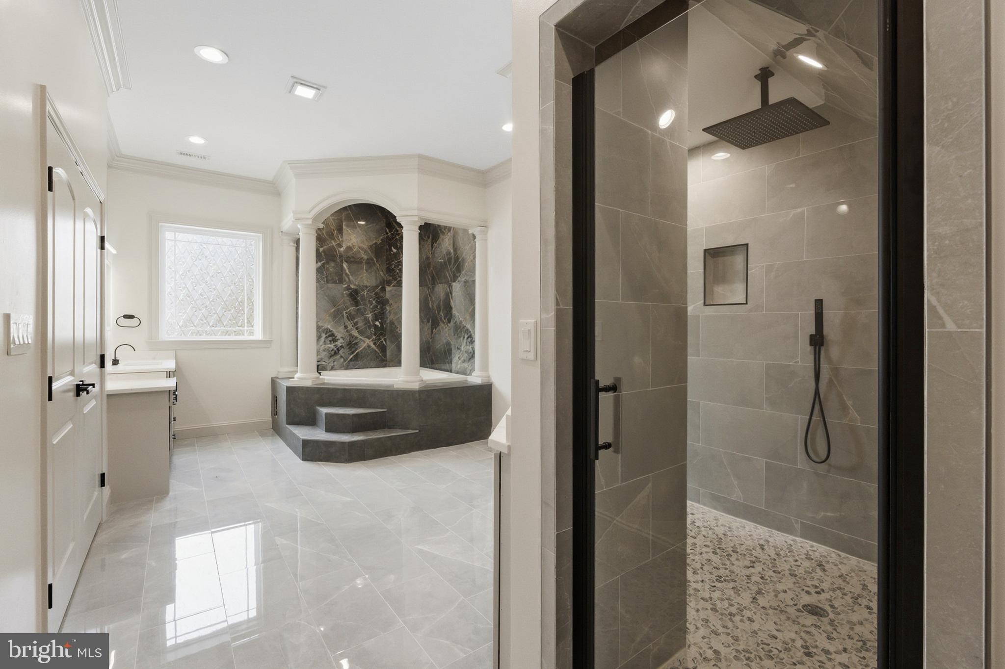 7301 Calvert Street Annandale, VA 22003 - Photo 44 of 106 Master Bathroom