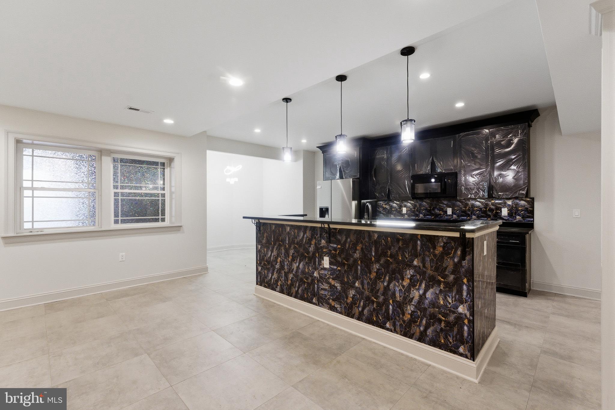 7301 Calvert Street Annandale, VA 22003 - Photo 78 of 106 Basement Wet Bar