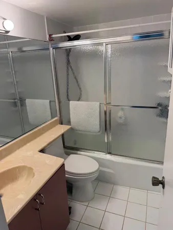 $1,800 | 4502 North Federal Highway, Unit 235D, Lighthouse Point, FL 33064