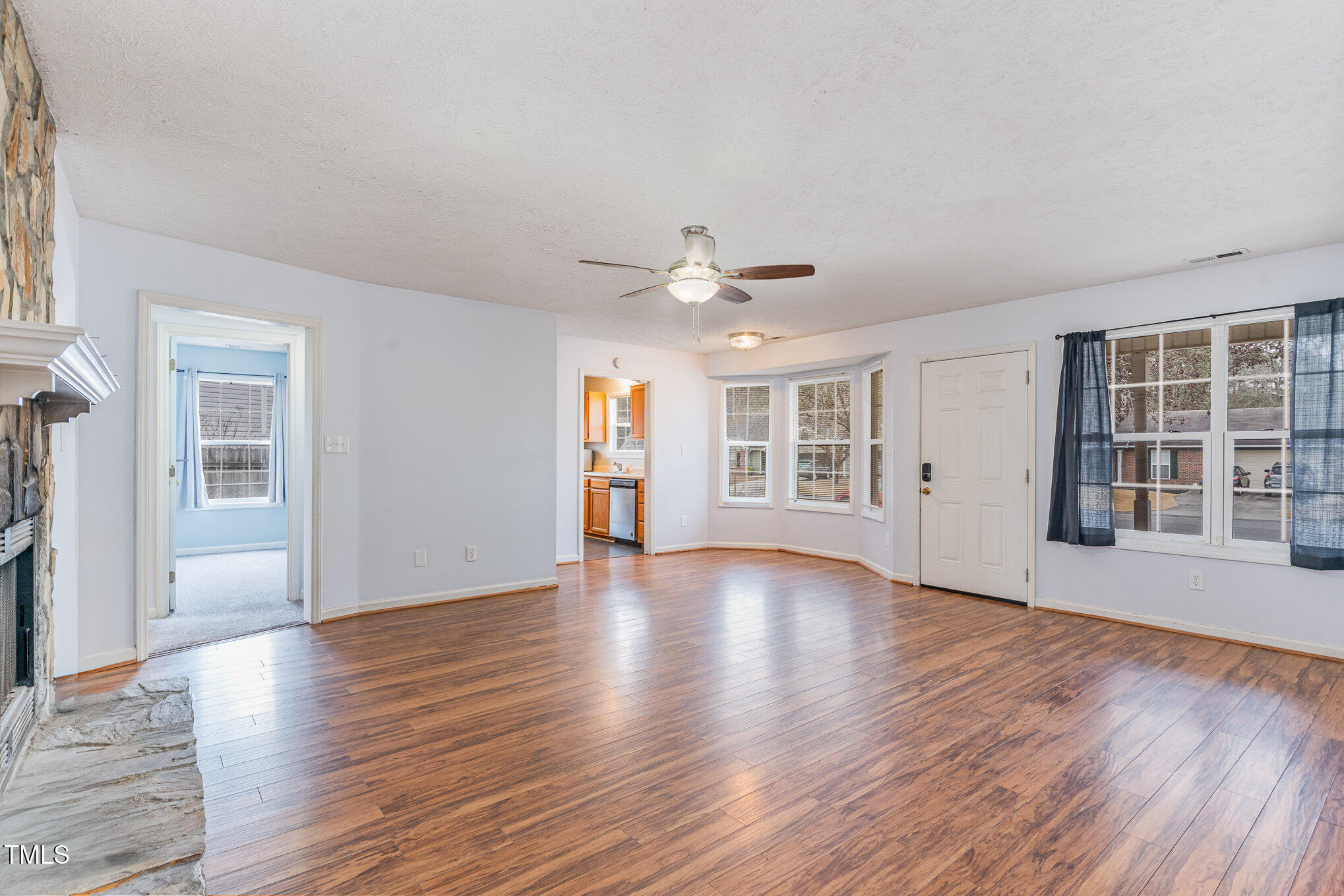 139 Riverwind Drive Spring Lake, NC 28390 - Photo 6 of 14 006_file_70