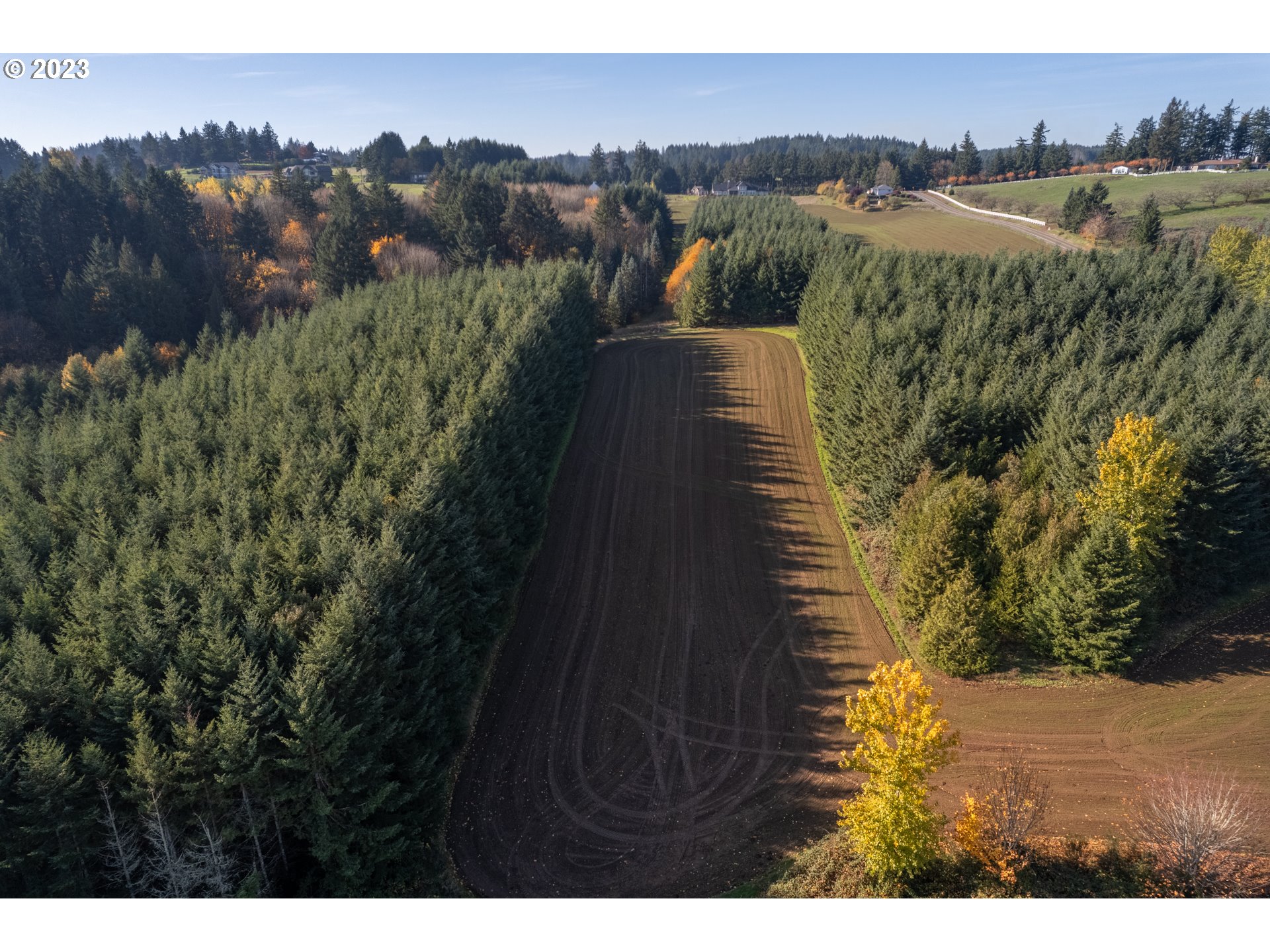 22120 Southwest Chapman Road Sherwood, OR 97140 - Photo 10 of 16 Gallery Image 10