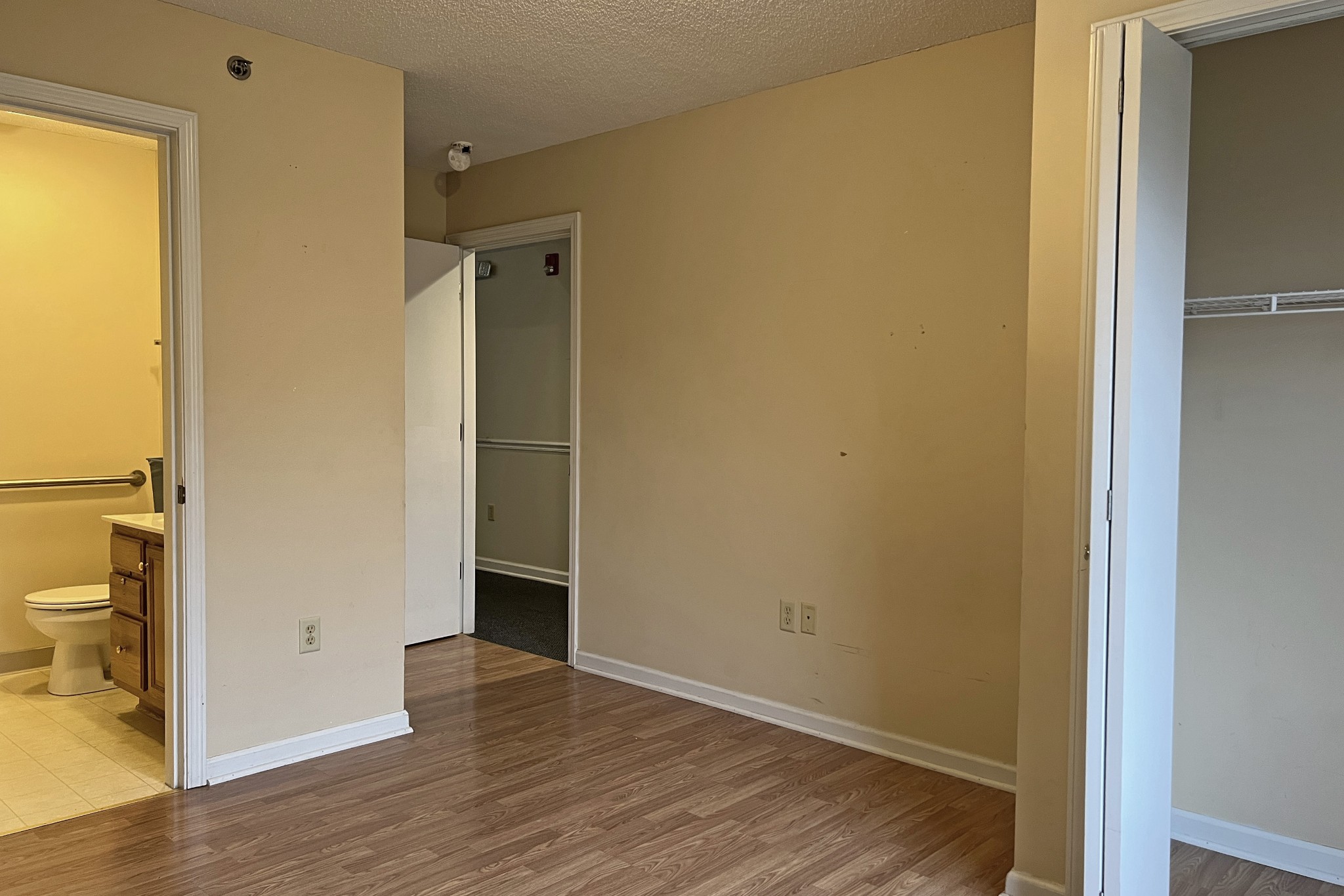 1117 Brookhaven Road Franklin, KY 42134 - Photo 21 of 42 a view of a bathroom with a sink and a toilet