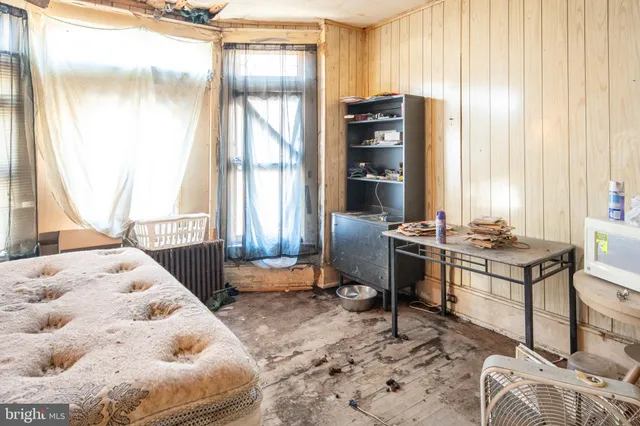 $15,000 | 5 South White Street, Shenandoah, PA 17976