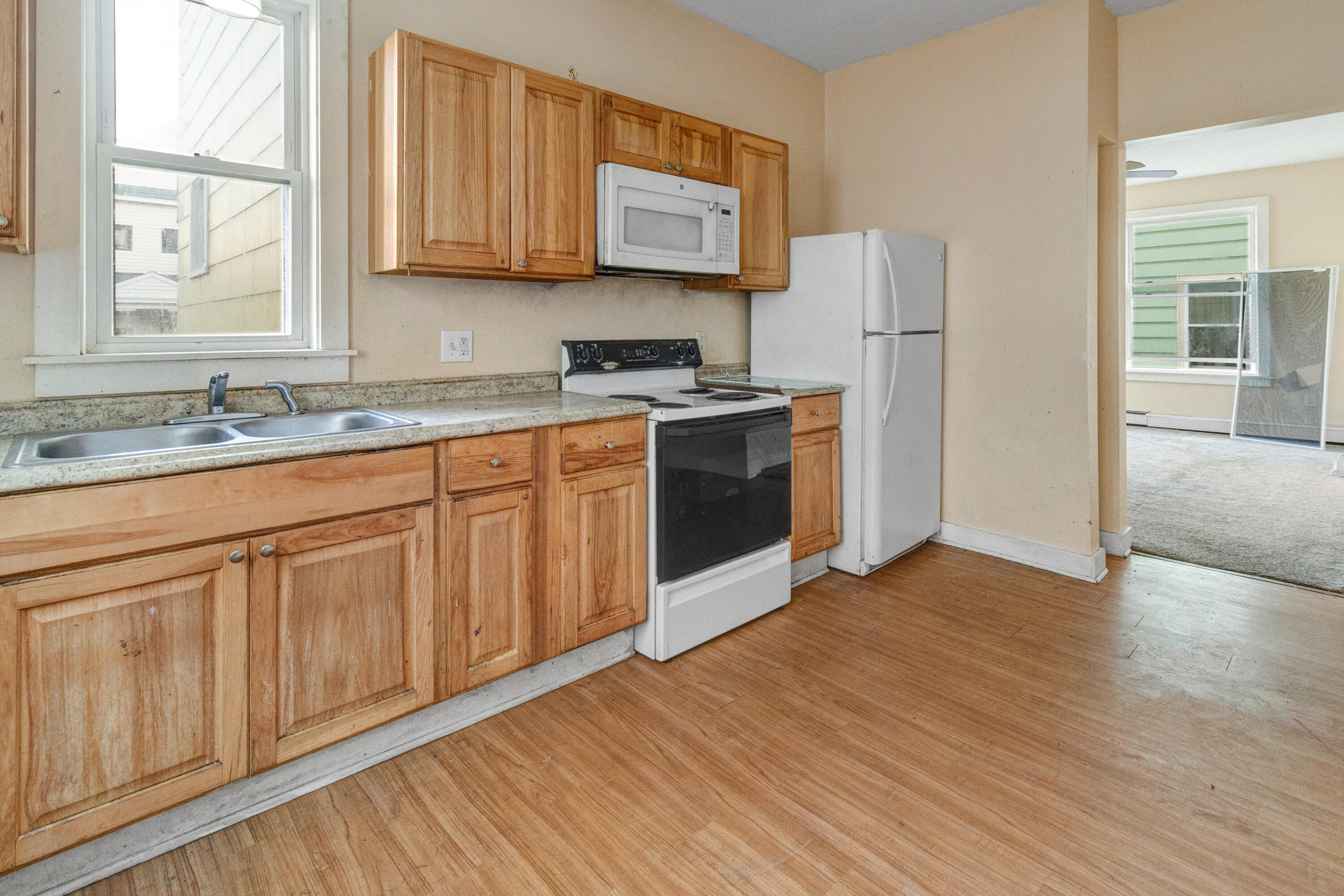 61 Shawmut Street Lewiston, ME 04240 - Photo 9 of 62 61 Shawmut Lewiston-26