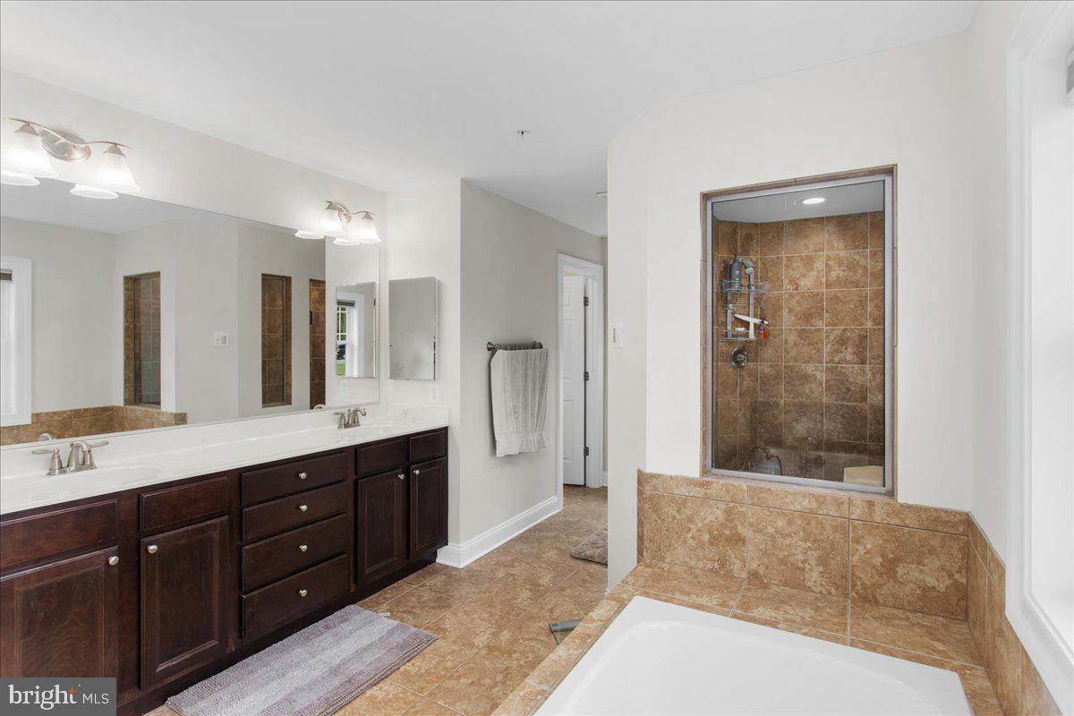 3920 View Top Road Ellicott City, MD 21042 - Photo 23 of 56