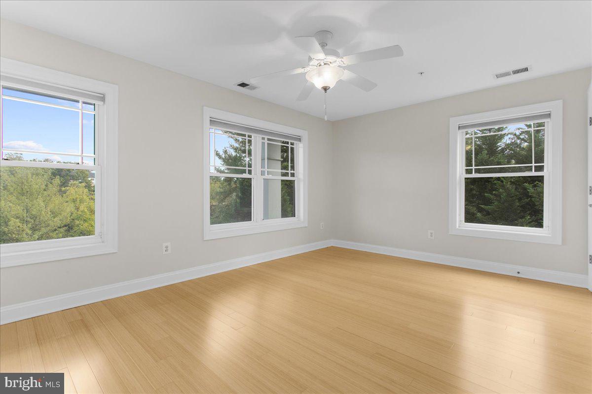 3920 View Top Road Ellicott City, MD 21042 - Photo 32 of 56