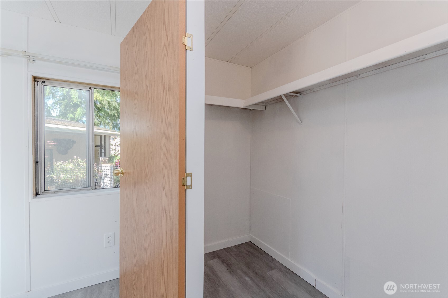 24443 Wicker Road, Unit 16 Sedro-Woolley, WA 98284 - Photo 23 of 35 Gallery Image 23