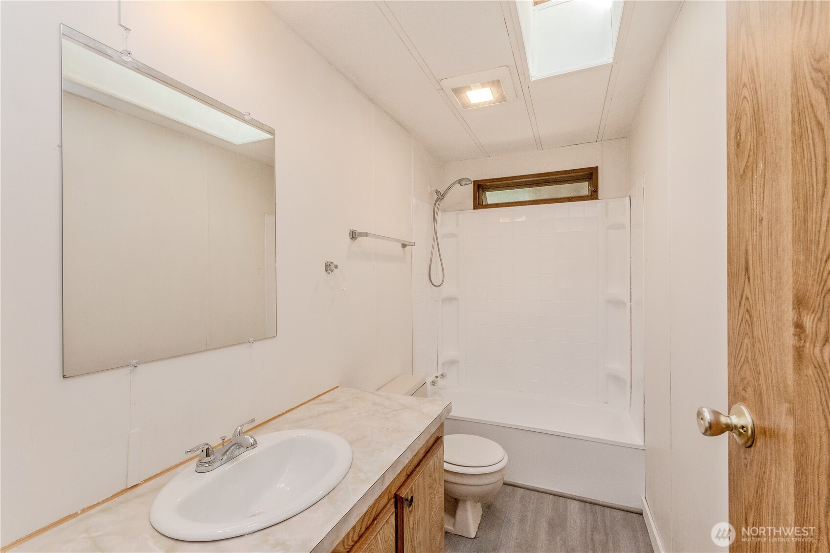 24443 Wicker Road, Unit 16 Sedro-Woolley, WA 98284 - Photo 27 of 35 Gallery Image 27