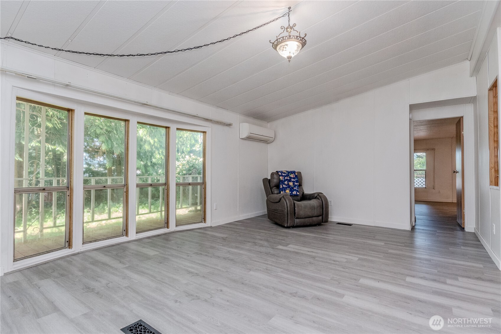 24443 Wicker Road, Unit 16 Sedro-Woolley, WA 98284 - Photo 7 of 35 Gallery Image 7