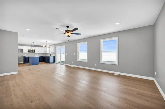 $337,000 | 502 Travis Drive, Carlock, IL 61725